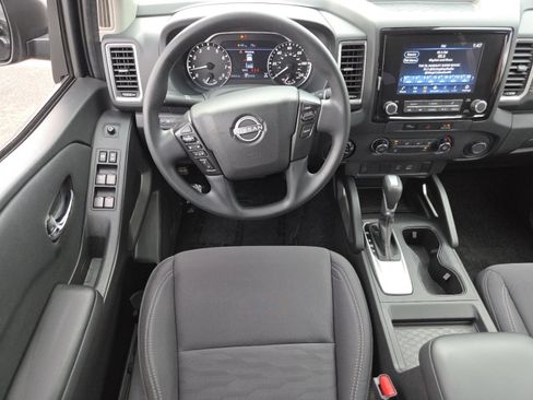 Used 2023 Nissan Frontier SV AWD/4WD image 24