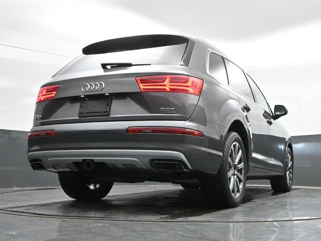 Used 2018 Audi Q7 3.0T Prestige AWD/4WD image 41