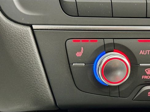 Used 2016 Audi RS 7 Prestige w/ Driver Assistance Package image 26