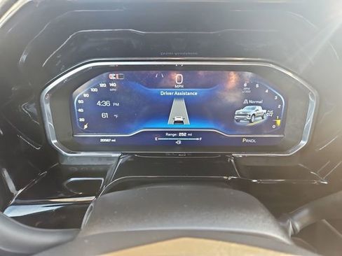 Used 2024 Chevrolet Silverado 1500 LT image 13