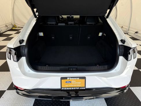 Certified 2023 Ford Mustang Mach-E Premium AWD/4WD image 4