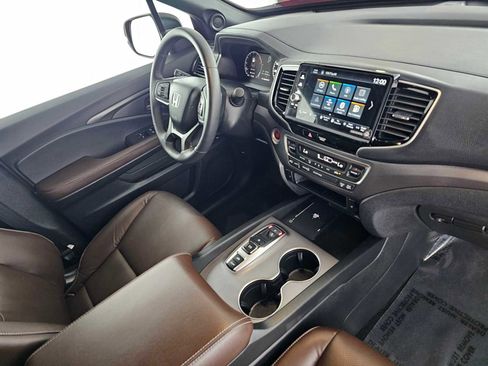 Used 2025 Honda Ridgeline RTL image 11