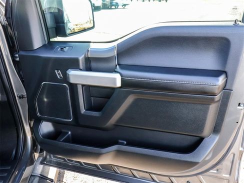 Used 2015 Ford F150 Lariat image 21