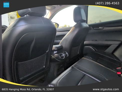 Used 2021 Alfa Romeo Stelvio Ti w/ Nero Edizione AWD/4WD image 16