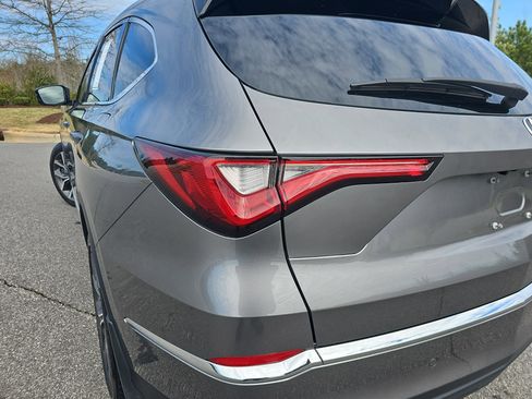 Certified 2024 Acura MDX w/Technology Package image 33