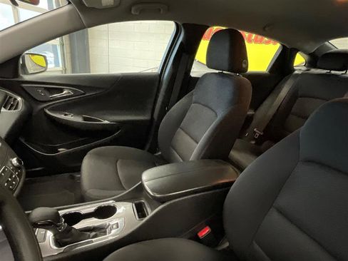 Used 2023 Chevrolet Malibu LT image 14