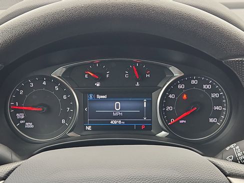 Used 2024 GMC Terrain SLE w/ Driver Convenience Package FWD image 21