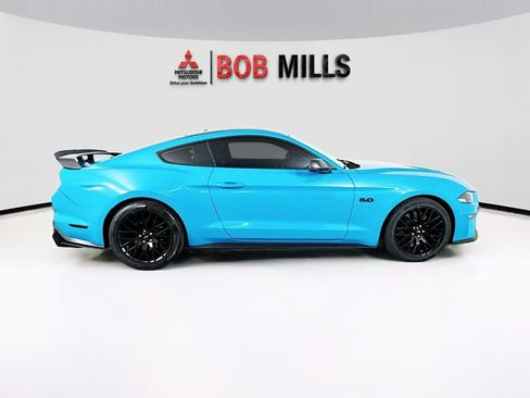 Used 2019 Ford Mustang GT Premium w/ GT Performance Package RWD image 8