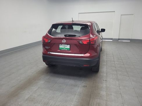 Used 2019 Nissan Rogue Sport S w/ Appearance Package FWD image 7