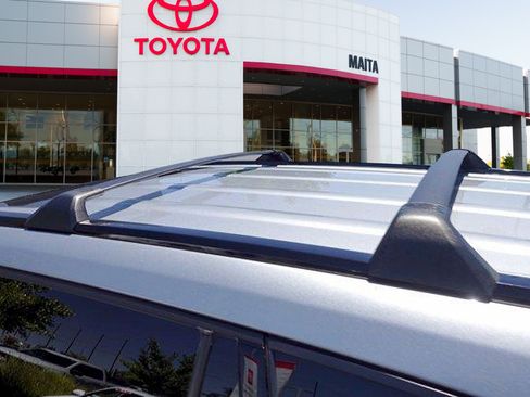 Used 2023 Toyota Highlander XSE AWD/4WD image 9
