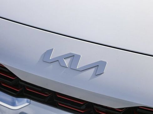 New 2024 Kia Forte GT-Line w/ GT-Line Premium Package FWD image 6