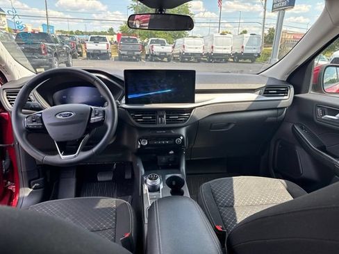 Used 2023 Ford Escape Active w/ Tech Pack #2 AWD/4WD image 11