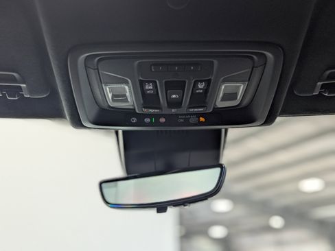 Used 2024 GMC Sierra 1500 AT4X image 20