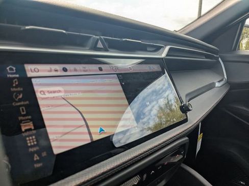 New 2026 Jeep Cherokee Overland w/ Trailer Tow Group image 25