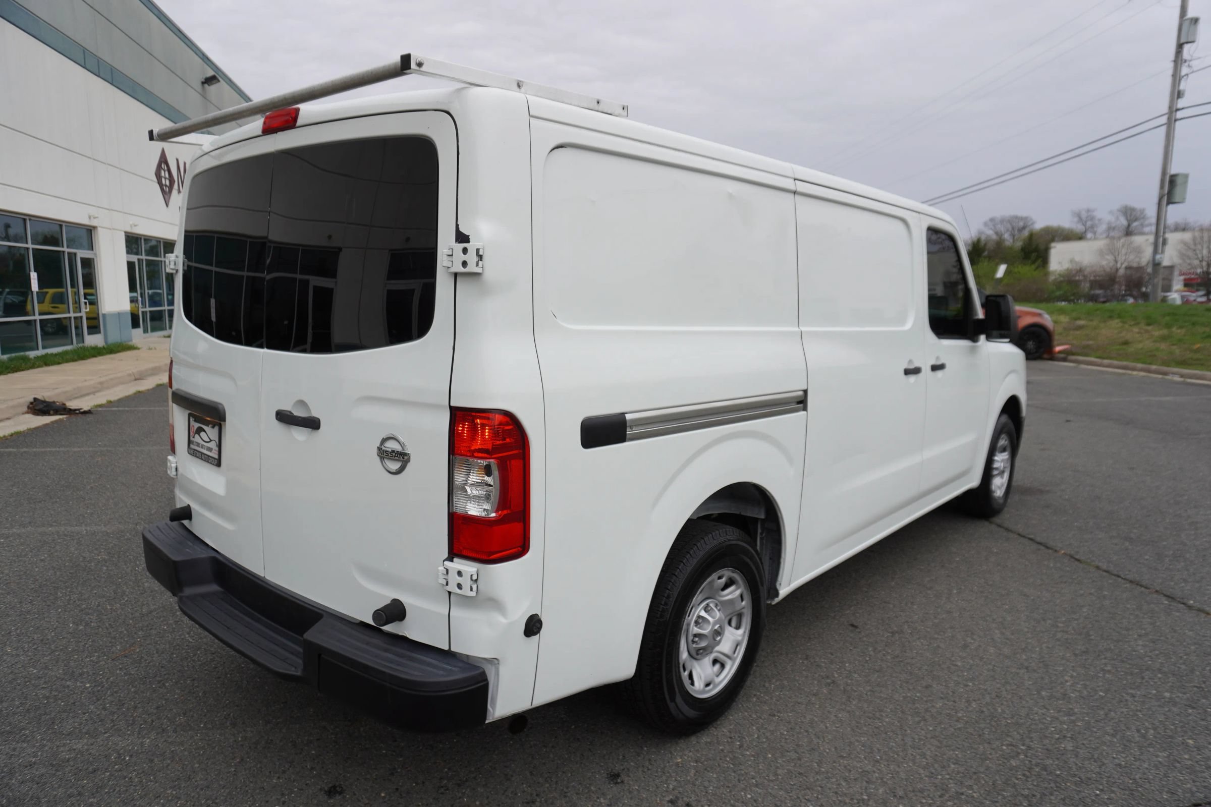 Used 2017 Nissan NV 2500 S w/ Power Basic Package RWD image 7