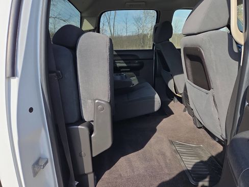 Used 2007 GMC Sierra 2500 SLE w/ SLE2 Preferred Package image 14