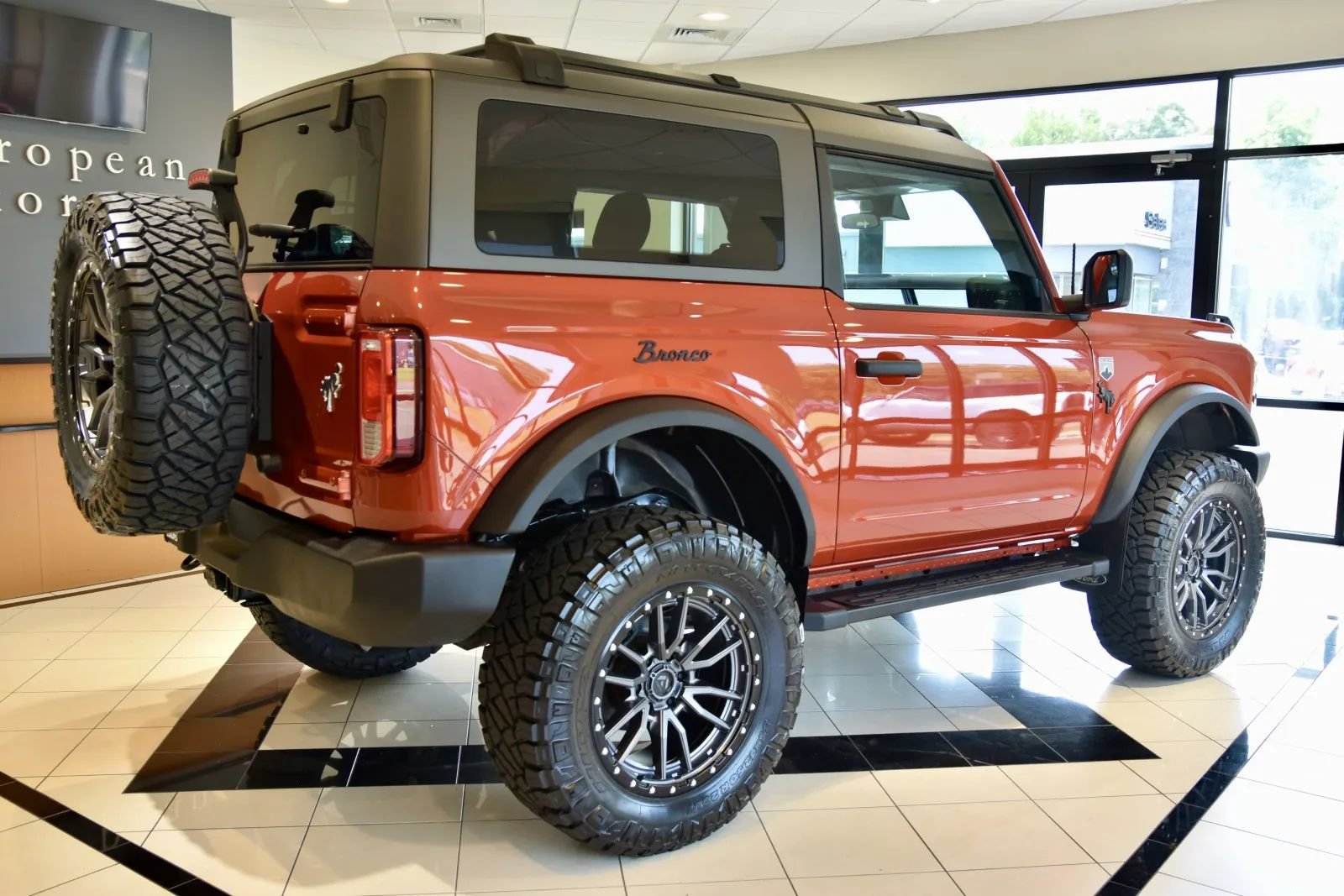 Used 2023 Ford Bronco Big Bend AWD/4WD image 6