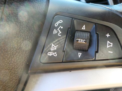 Used 2014 Chevrolet Cruze LT image 13