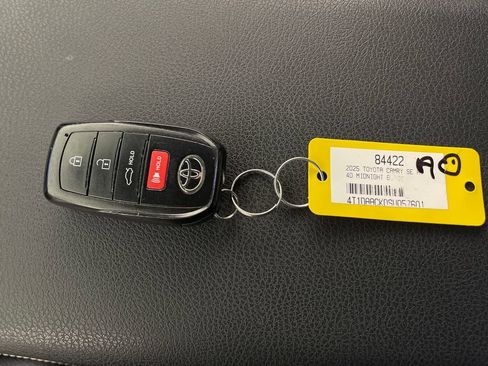 Used 2025 Toyota Camry SE FWD image 24