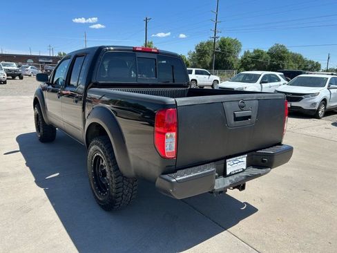 Used 2016 Nissan Frontier SV AWD/4WD image 5
