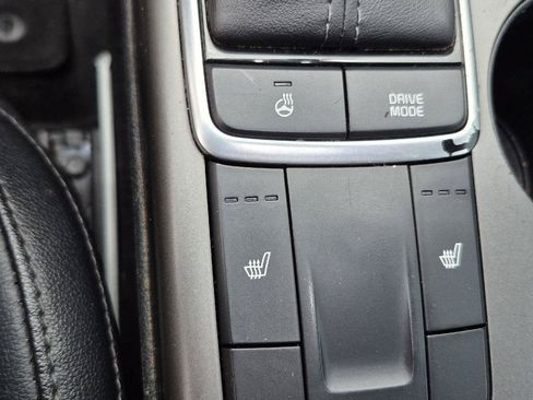 Used 2020 Kia Optima SE FWD image 4