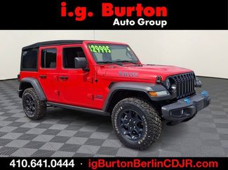 Used 2023 Jeep Wrangler Unlimited AWD/4WD video 1