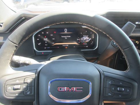 New 2026 GMC Sierra 2500 AT4 w/ AT4 Premium Plus Package AWD/4WD image 19