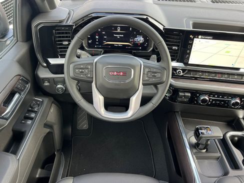New 2026 GMC Sierra 1500 SLT w/ SLT Convenience Package image 13