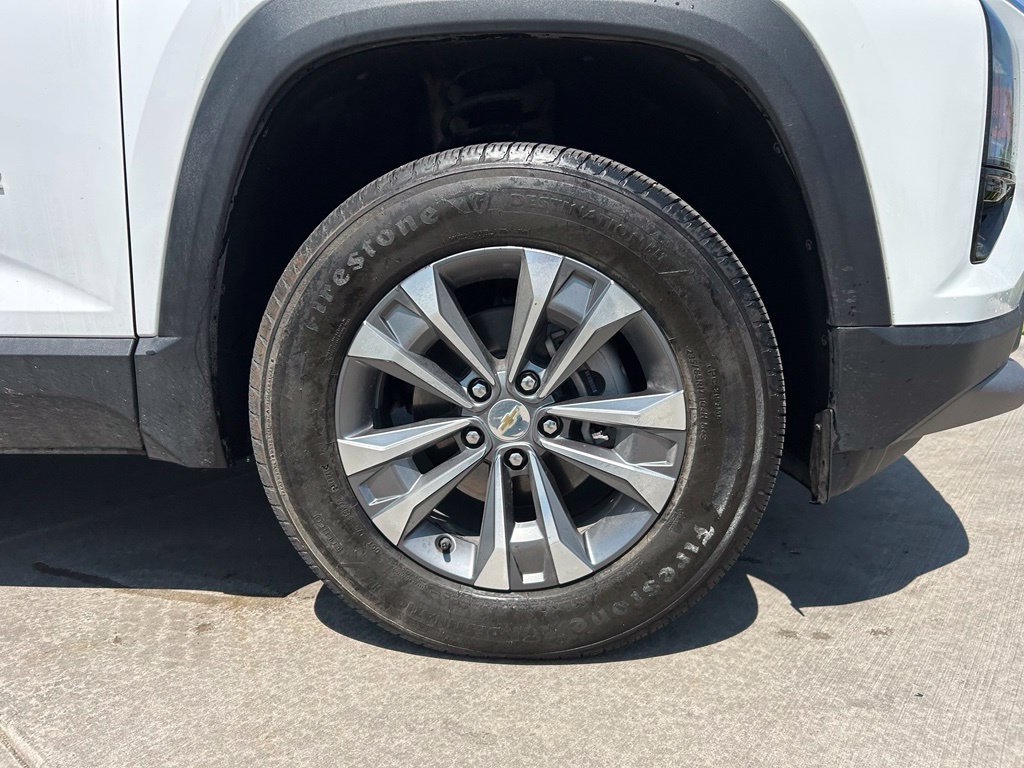 Used 2025 Chevrolet Equinox LT w/ Safety and Technology Package FWD image 33