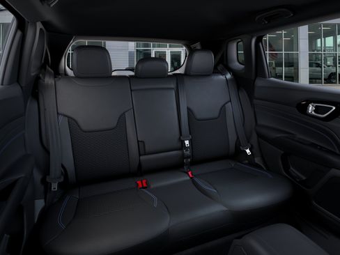 New 2026 Jeep Compass Latitude AWD/4WD image 15