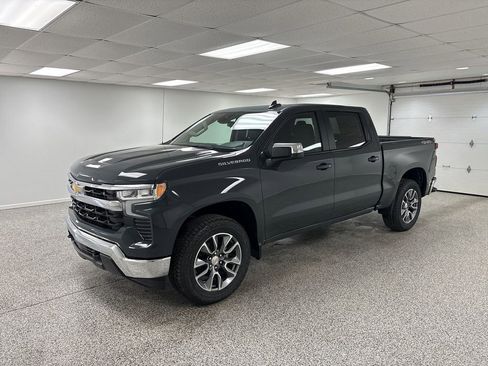 New 2026 Chevrolet Silverado 1500 LT AWD/4WD image 4