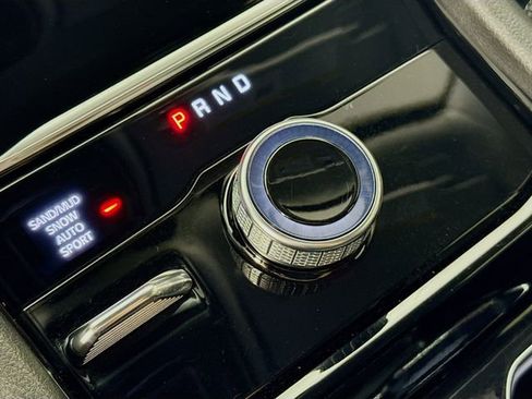 Used 2021 Jeep Grand Cherokee L Limited image 18