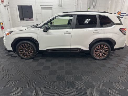 Used 2025 Subaru Forester Sport w/ Popular Package #1 AWD/4WD image 6