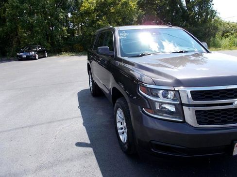 Used 2017 Chevrolet Tahoe LT image 10