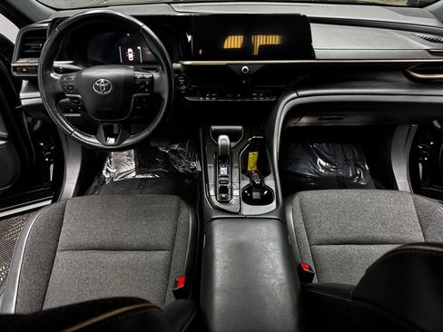 Used 2024 Toyota Crown XLE image 38