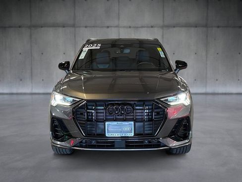Certified 2025 Audi Q3 2.0T Premium Plus w/ Premium Plus Package AWD/4WD image 8