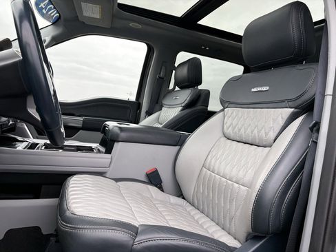 Used 2024 Ford F350 Limited image 18