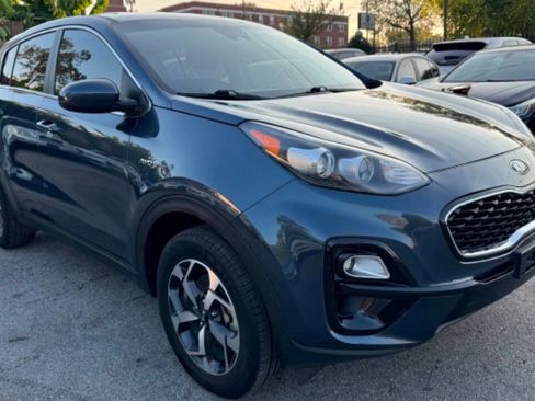 Used 2021 Kia Sportage LX AWD/4WD image 10