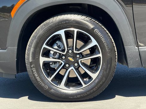 Used 2026 Chevrolet TrailBlazer LT w/ Driver Confidence Package FWD image 14
