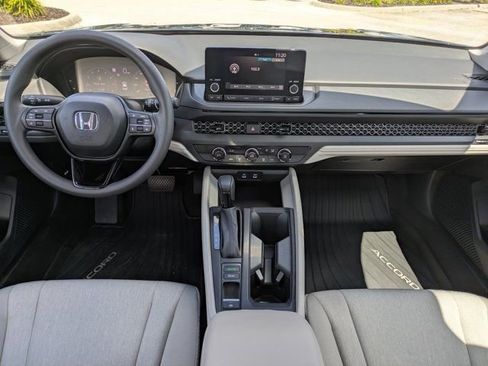 Certified 2025 Honda Accord LX image 15