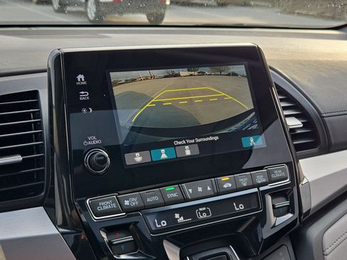 Used 2018 Honda Odyssey EX-L image 23