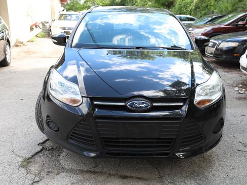 Used 2014 Ford Focus SE FWD image 3