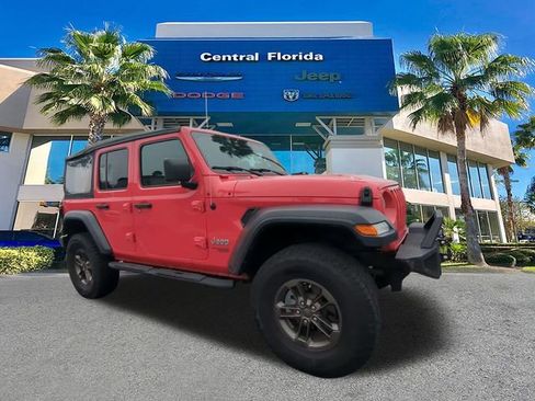 Used 2018 Jeep Wrangler Unlimited Sport S image 2