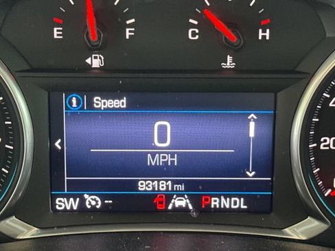 Used 2020 Chevrolet Equinox LT w/ Sport Edition FWD image 17