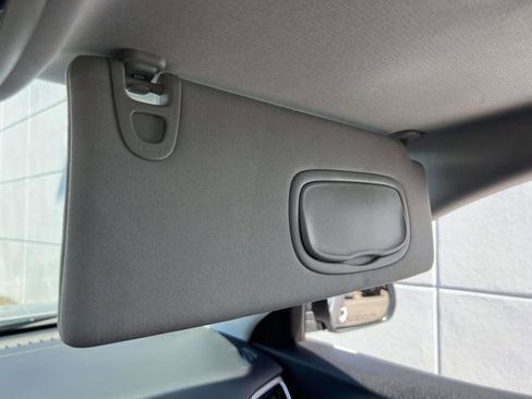 Certified 2021 Jeep Cherokee Limited image 31