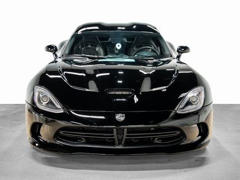 Used 2013 SRT Viper GTS w/ GTS Laguna Interior Pkg image 4