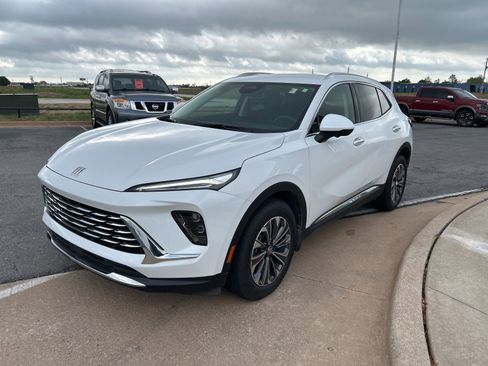 Used 2024 Buick Envision Preferred image 1