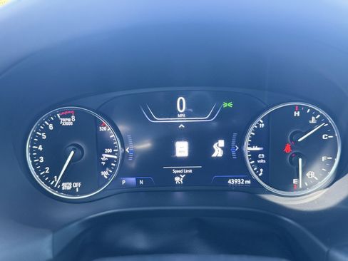 Used 2023 Buick Enclave Avenir w/ Avenir Technology Package image 13