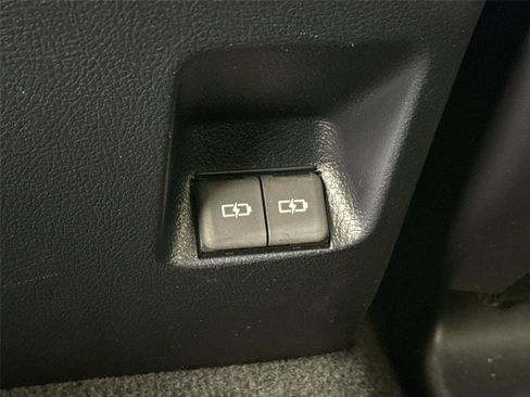 Certified 2024 Toyota 4Runner SR5 Premium AWD/4WD image 38
