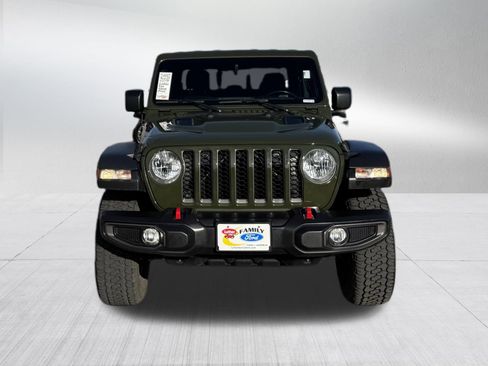 Used 2022 Jeep Gladiator Rubicon w/ Cold Weather Group image 2
